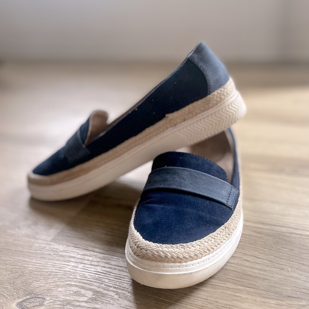 Woman’s | Sz. 7.5 | Navy Blue | Vegan | Slip-on Loafers | Braided Jute Trim |